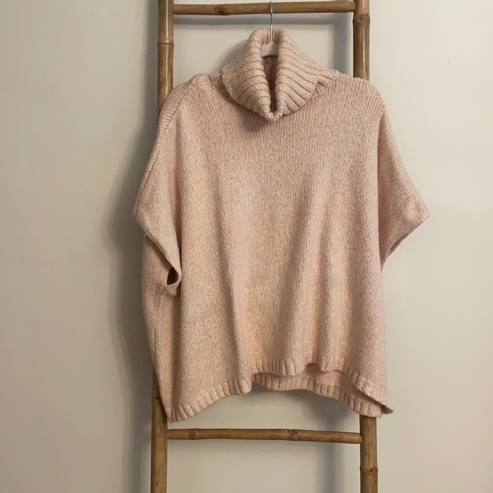 NWT Ann Taylor Loft Blush and Gold sparkle turtleneck poncho
